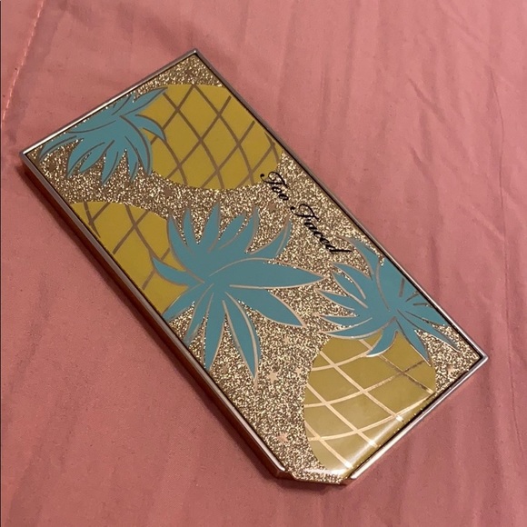 Too Faced Pineapple Palette - Picture 2 of 3